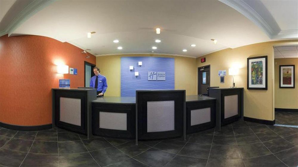 Holiday Inn Express Hotel & Suites North Kansas City By Ihg Kültér fotó
