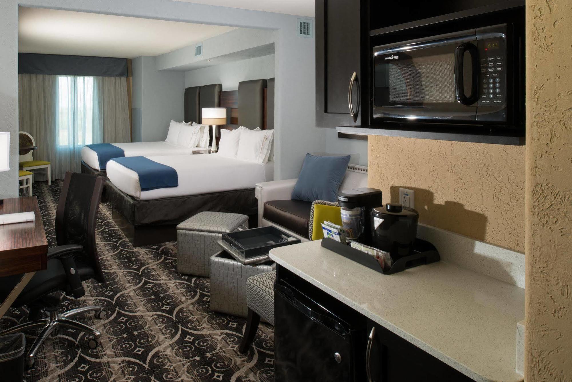 Holiday Inn Express Hotel & Suites North Kansas City By Ihg Kültér fotó