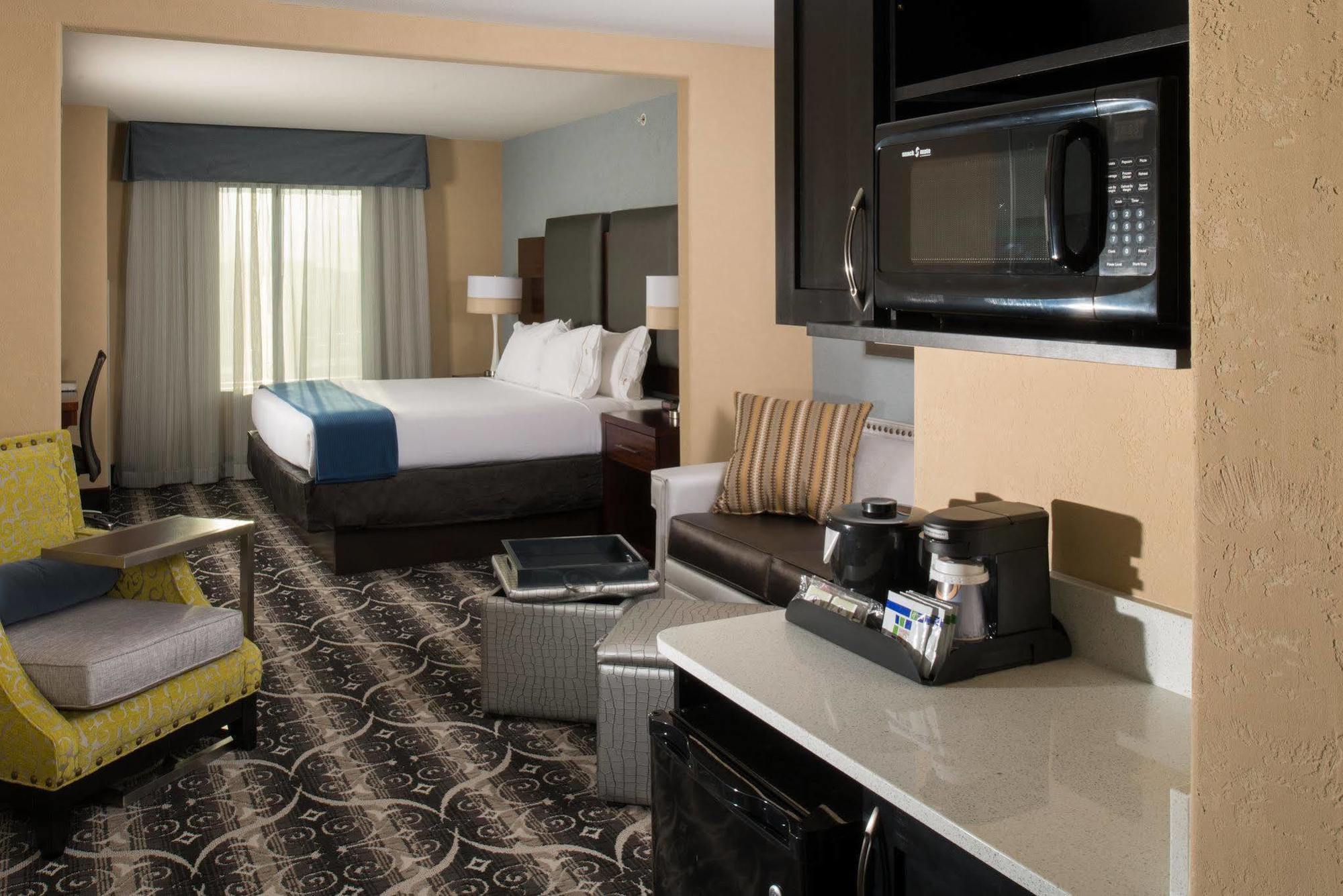 Holiday Inn Express Hotel & Suites North Kansas City By Ihg Kültér fotó