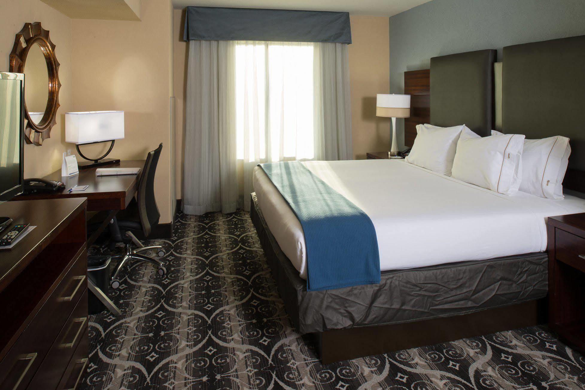 Holiday Inn Express Hotel & Suites North Kansas City By Ihg Kültér fotó