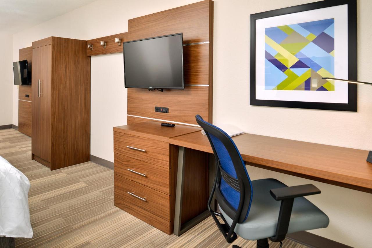 Holiday Inn Express Hotel & Suites North Kansas City By Ihg Kültér fotó